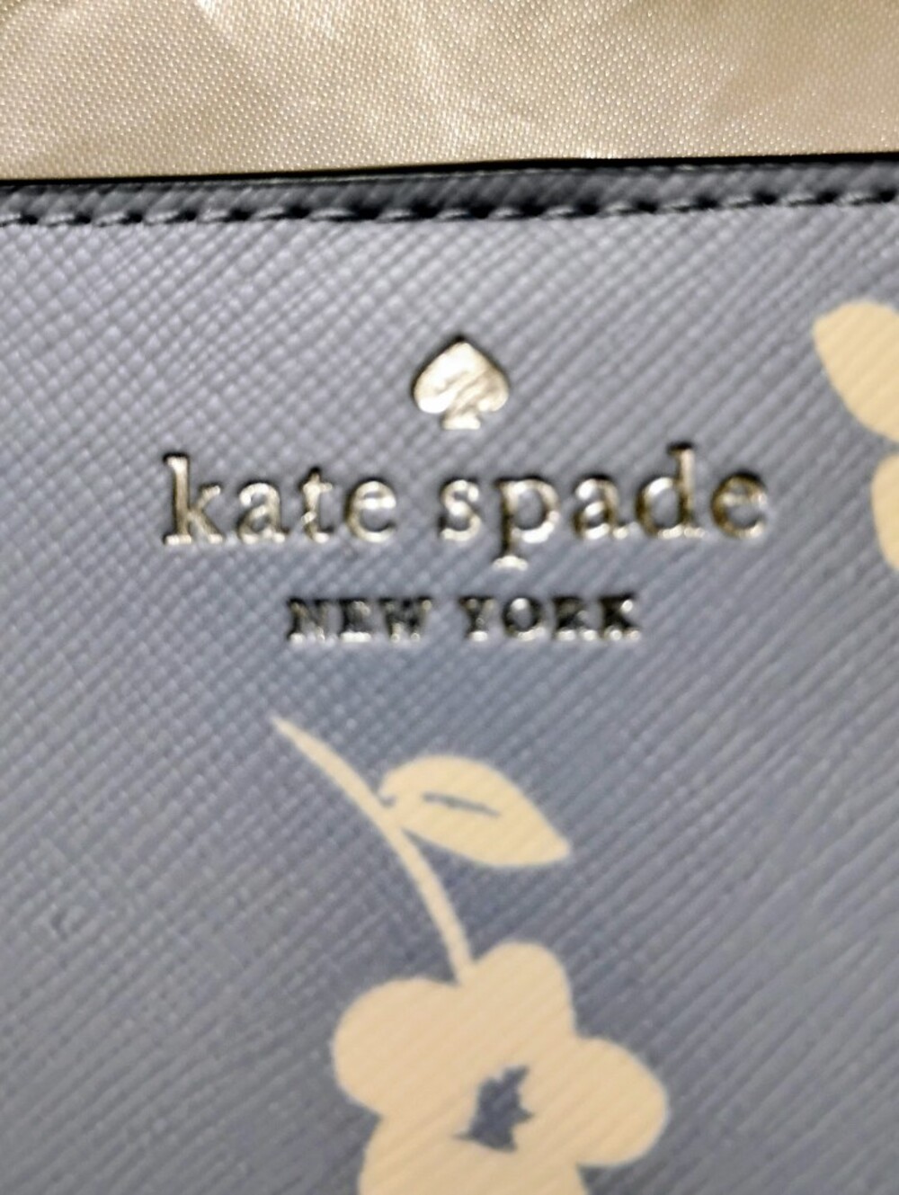 KATE SPADE Dana Sweet Flora 2021 Large Zip-Around Wallet in Blue and Cream White - Picture 4 of 8